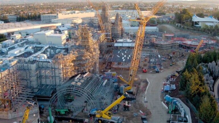 Star Wars - Galaxy's Edge construction footage Walt Disney World and Disneyland