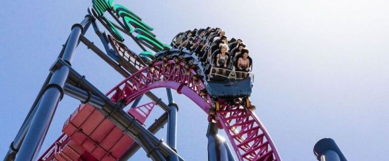 dc rivals hypercoaster warner bros movie world village roadshow theme parks (1)