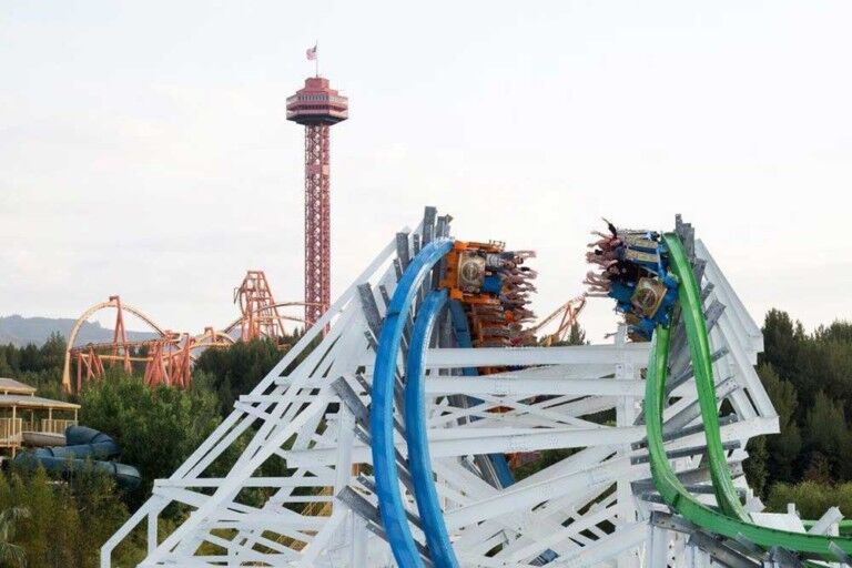 Six Flags magic Mountain Colossus