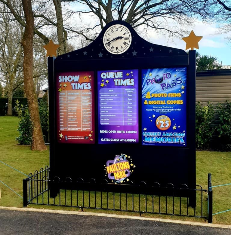 Attractions.io digital signage