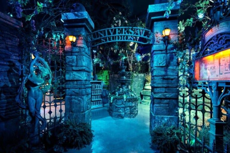 mardi gras tribute store universal orlando resort