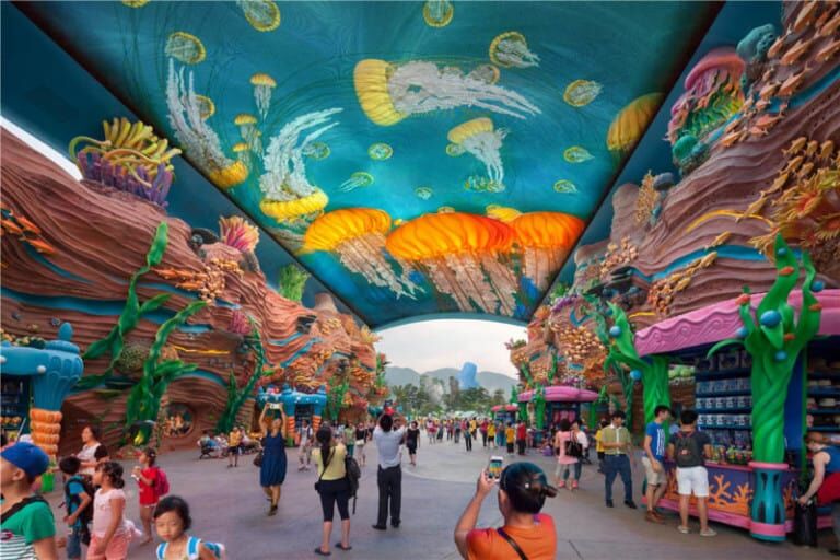 top theme parks asia