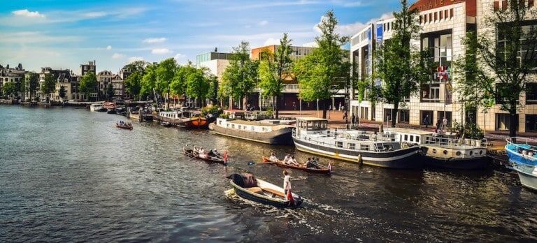 amsterdam tourist city