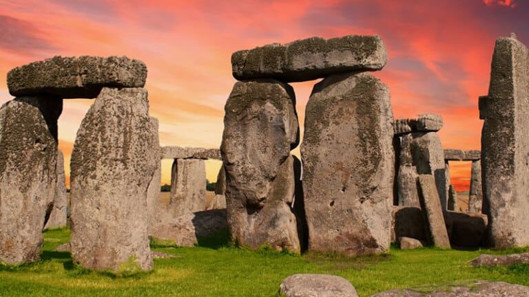 Stonehenge replica to be built at Wichestun prehistoric visitor attraction