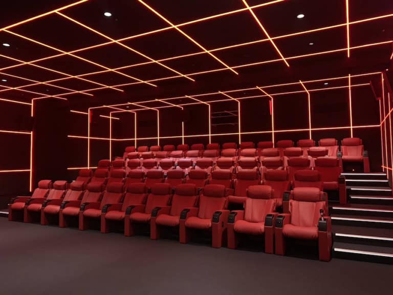 Venice Cinemas new cinema hall_Taiwan Christie