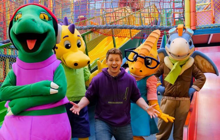 roarr dinosaur adventure