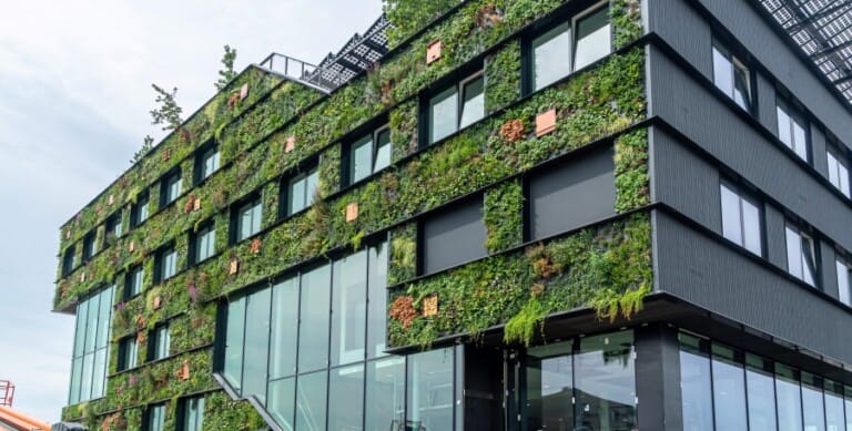 Floriade Expo 2022 Aeres University green facade