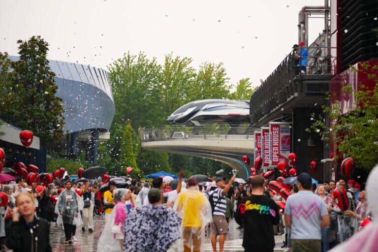 disneyland paris avengers campus