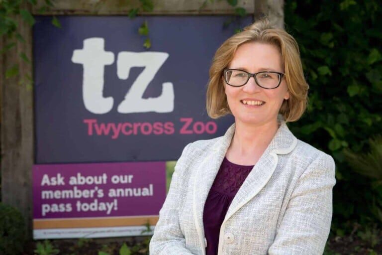 sharon redrobe twycross zoo