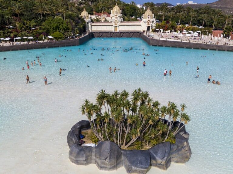 pool at Siam Park