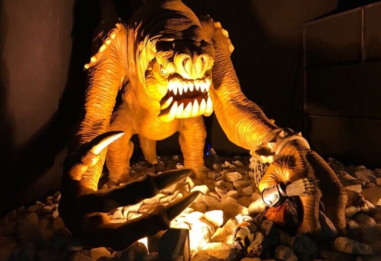 star wars exhibition fans strike back