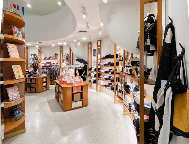 guggenheim store new york