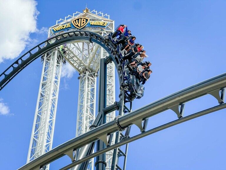 parque warner madrid batman coaster