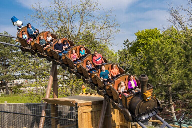 Canada's Wonderland Snoopys Racing rollercoaster from ART Enginerring