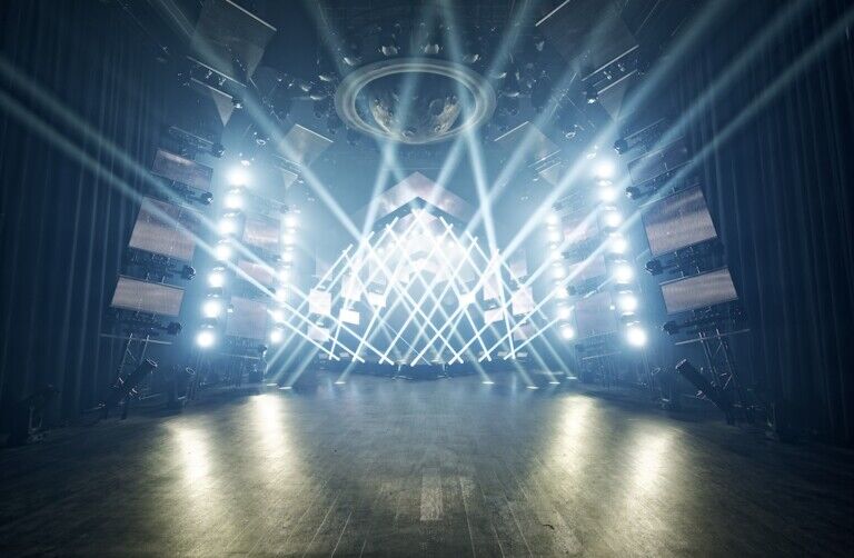 Highlite showroom Entropy