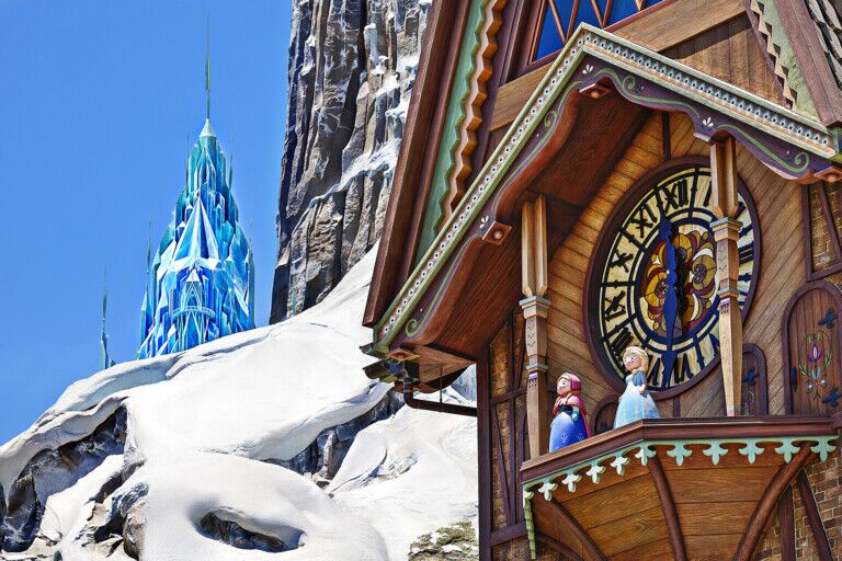 frozen land hong kong disneyland