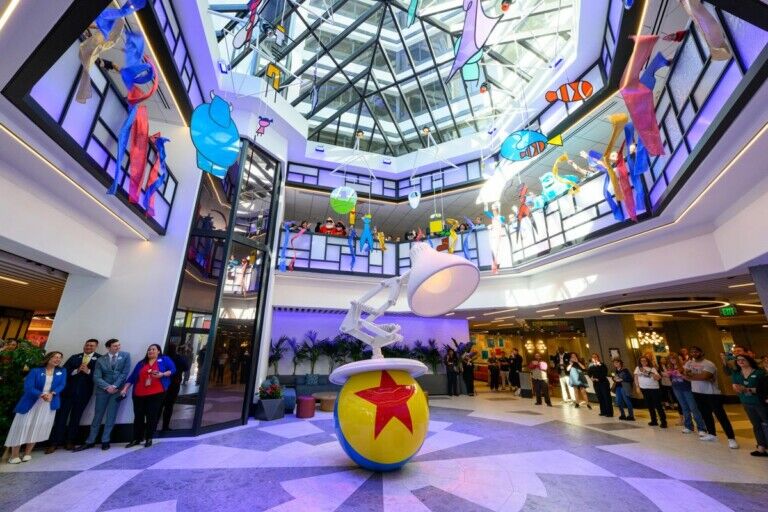 disneyland pixar place hotel