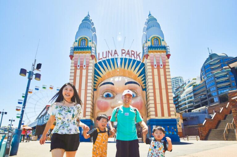 luna park sydney