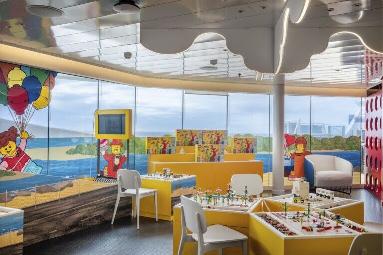 msc world america lego room