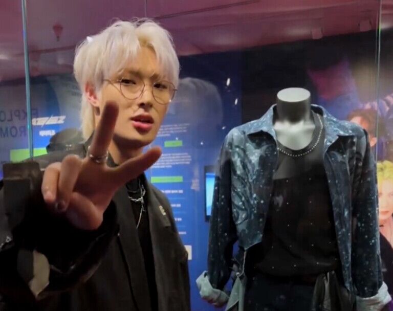 grammy museum hybe k-pop exhibit