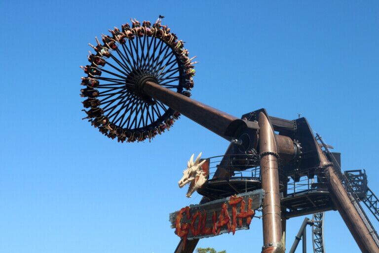 intamin gyro swing