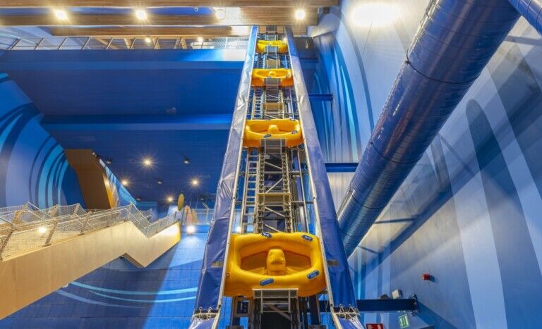 Sunkid retrofits vertical raft return conveyor Aqualibi