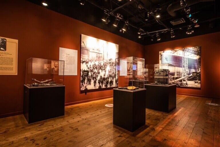 Titanic artifact exhibition