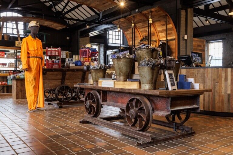 big pit new shop