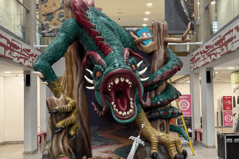 Cuddle Creative Works - LeedsBID - Wonderland Awaits