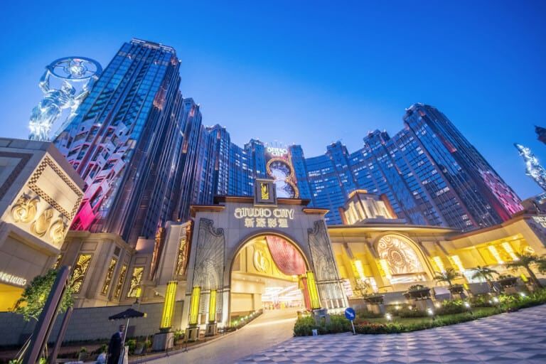 Legacy Entertainment wins Forbes travel award for Macau Studio City