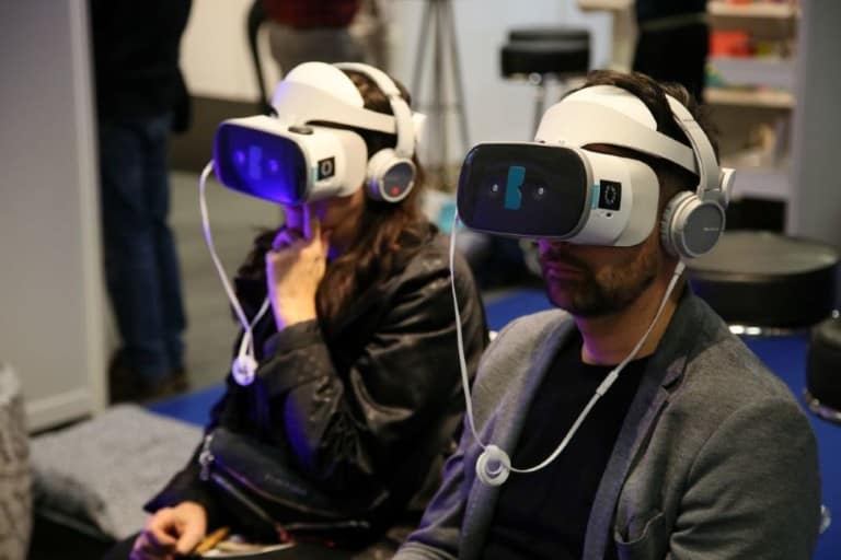 People wearing VR headset at Museum Connections event