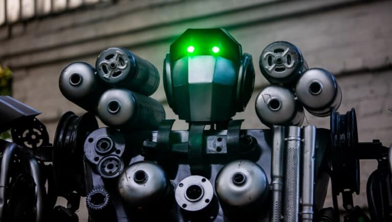 World Touring Exhibitions Living Robots Exhibit